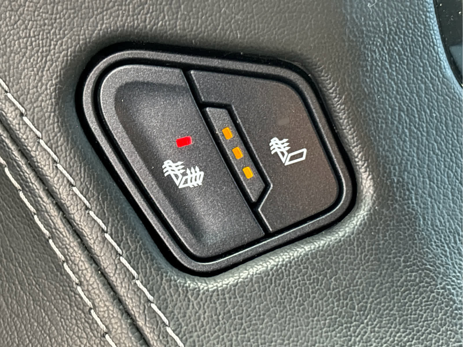 Used 2016 Chevrolet Tahoe LT image 14