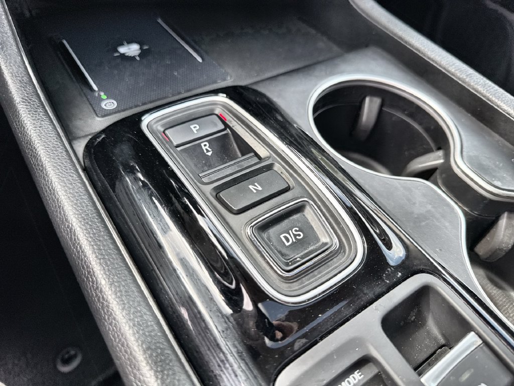 Used 2025 Honda Pilot Elite image 26