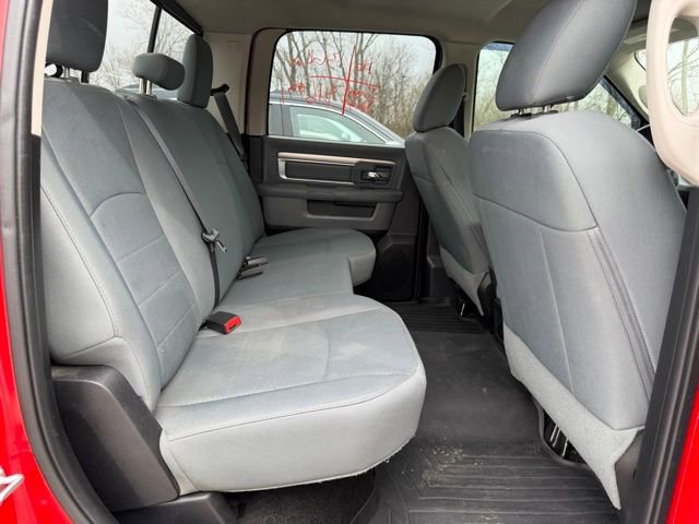 Used 2016 RAM 1500 Classic SLT w/ SLT Plus D←cor Group image 8