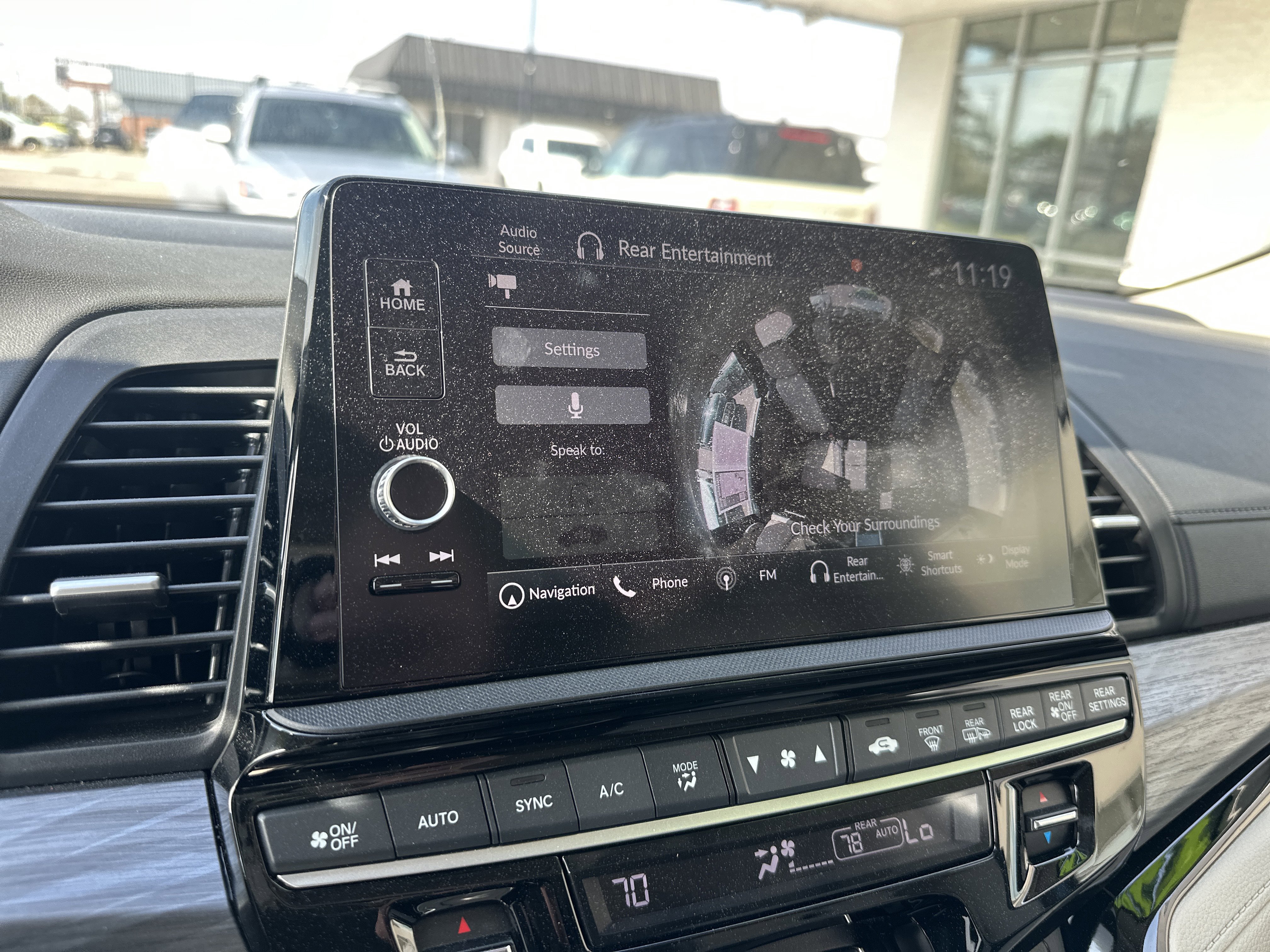 Used 2025 Honda Odyssey Elite image 18