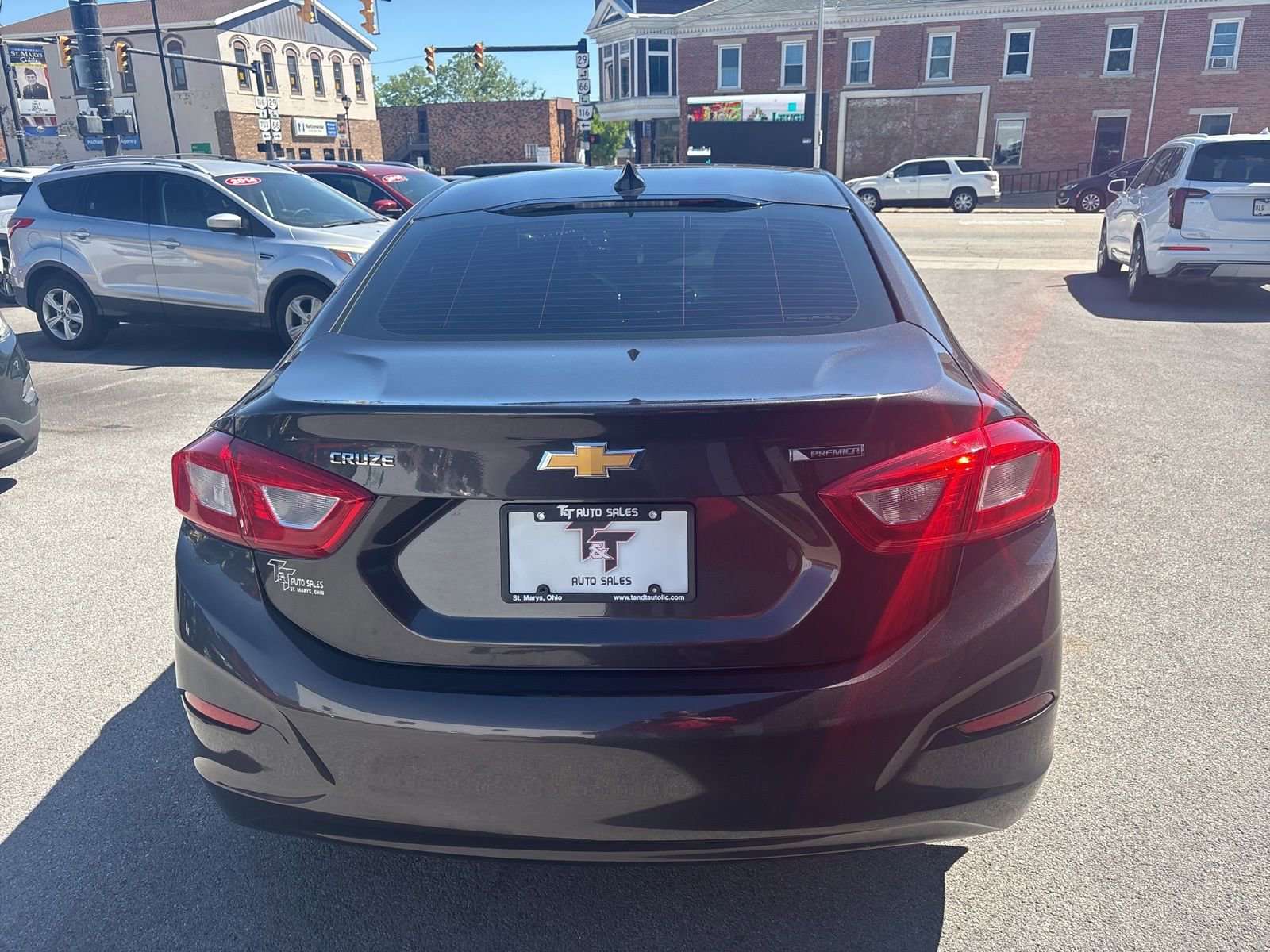 Used 2017 Chevrolet Cruze Premier FWD image 4