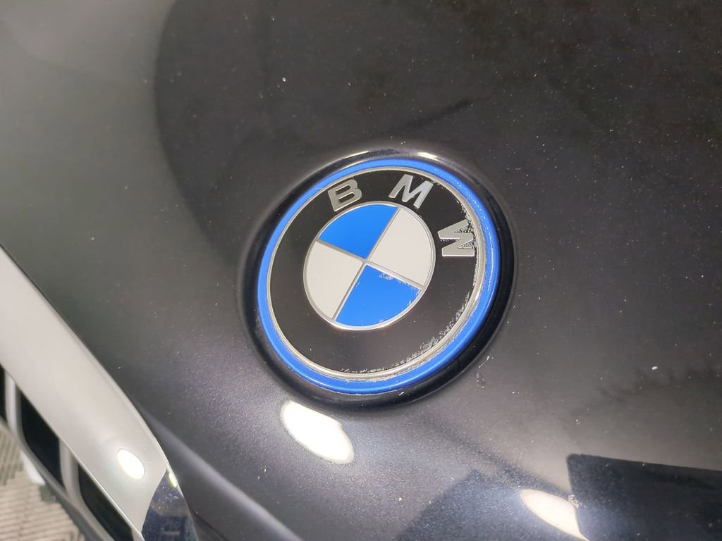 Used 2023 BMW X5 xDrive45e w/ Climate Comfort Package image 13