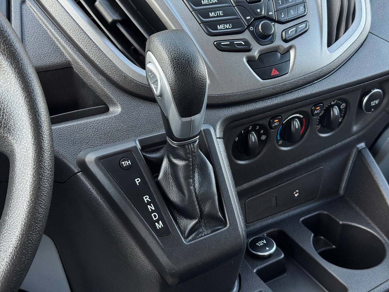 Used 2015 Ford Transit 150 130 Low Roof RWD image 22