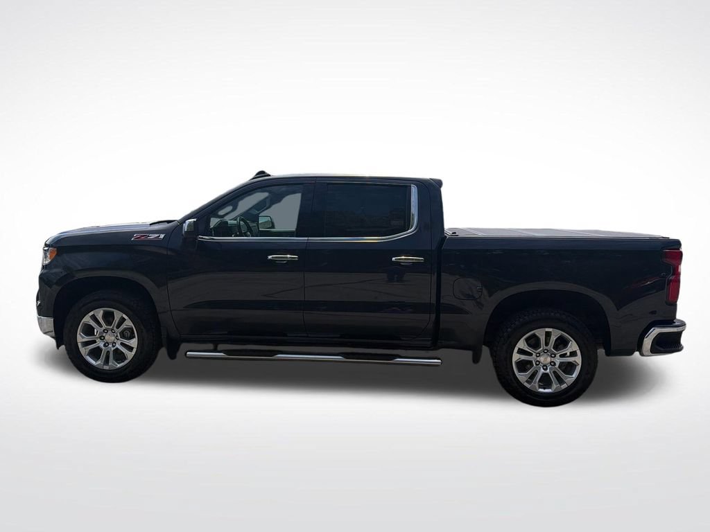 Used 2024 Chevrolet Silverado 1500 LTZ AWD/4WD image 14