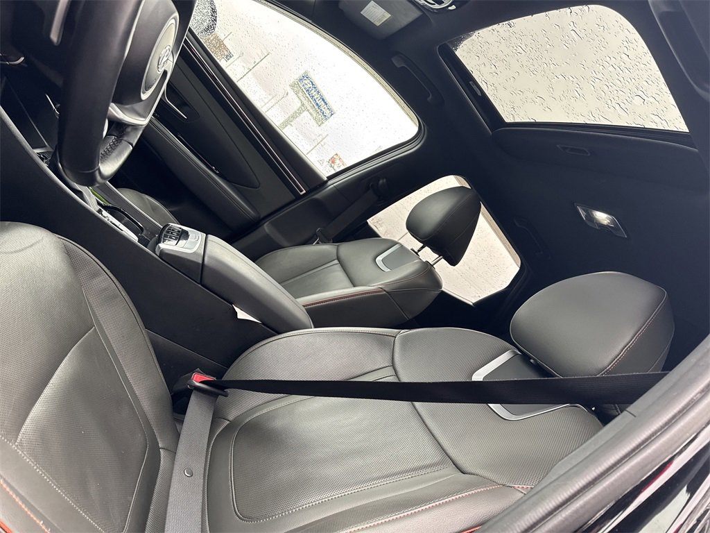 Used 2022 Hyundai Santa Cruz Limited image 35