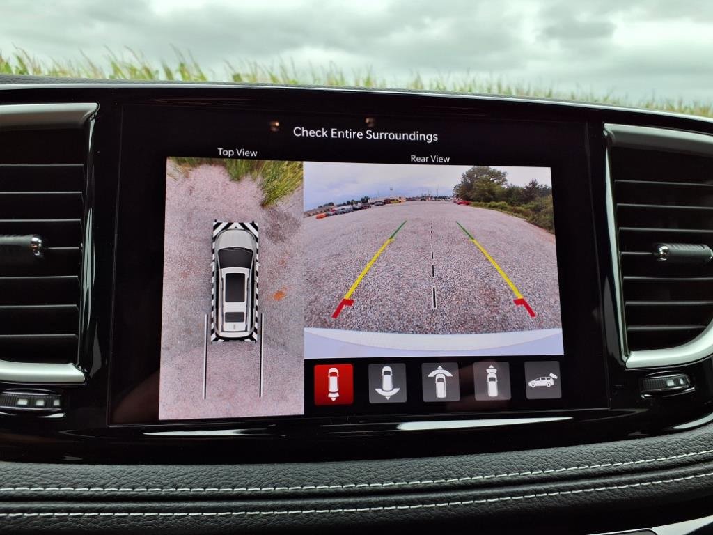 New 2026 Chrysler Pacifica Select image 10