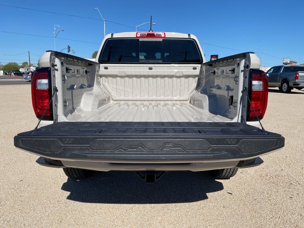 New 2026 GMC Canyon Elevation w/ Convenience Package image 23