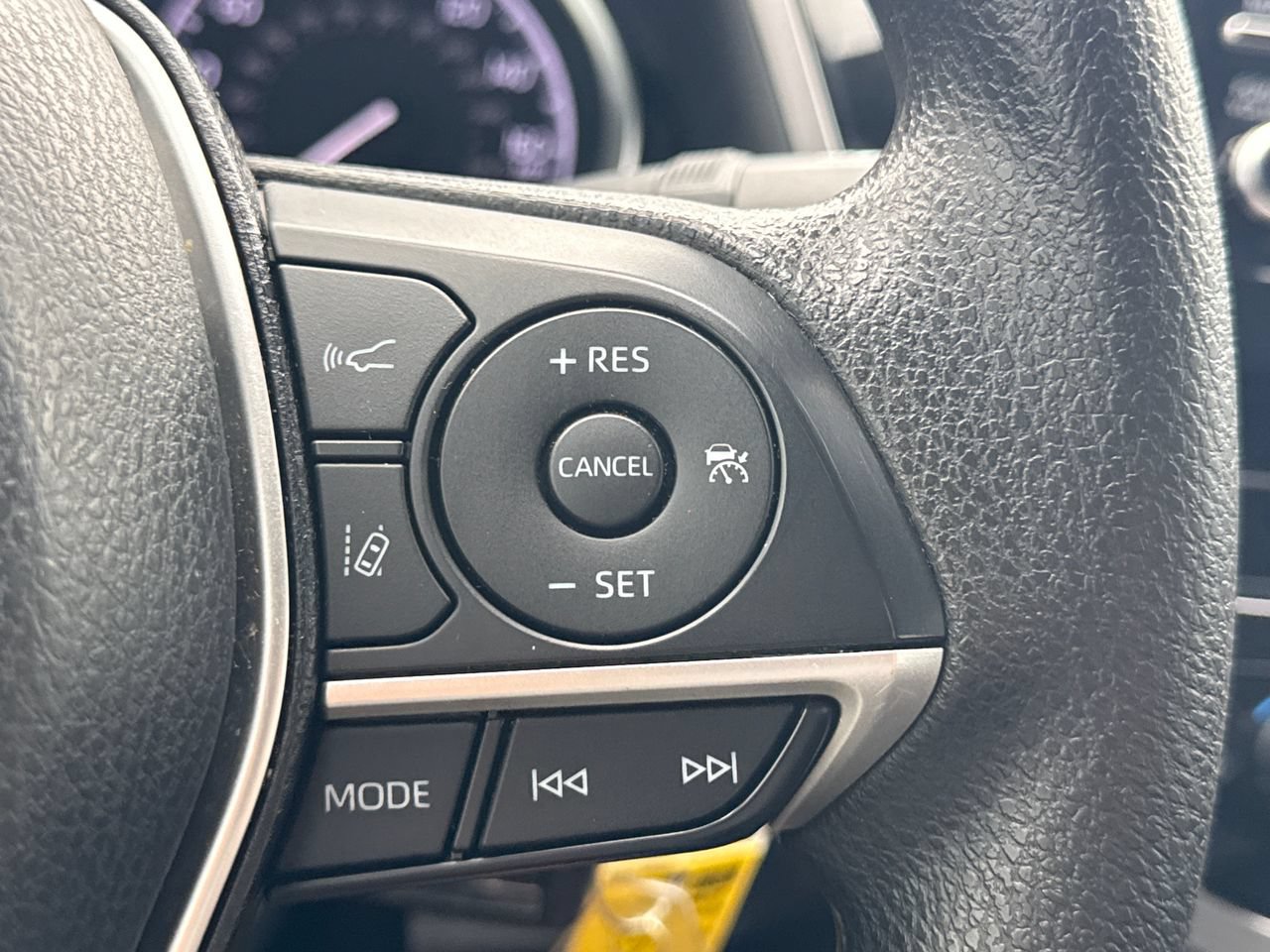 Used 2023 Toyota Camry LE FWD image 27