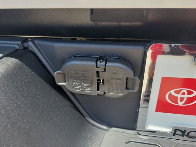 Certified 2025 Toyota Tacoma Trailhunter AWD/4WD image 39