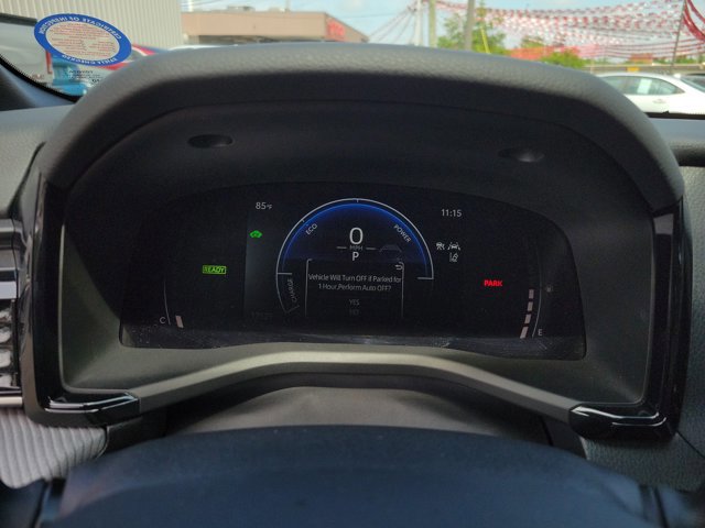 Used 2025 Toyota Camry SE image 19