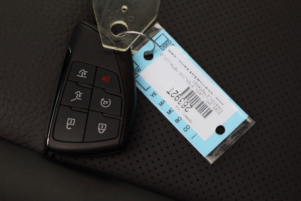 New 2026 GMC Yukon Denali w/ Sun & Power Step Package image 26