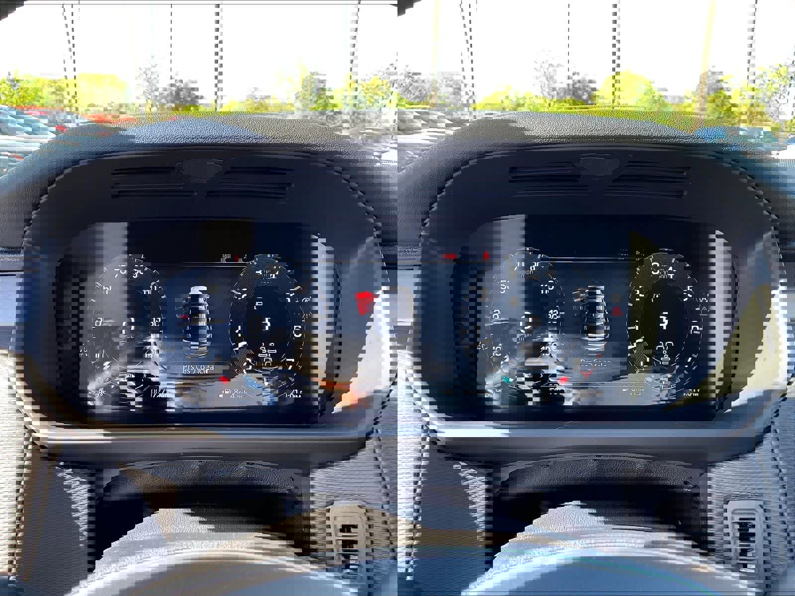 Used 2025 Land Rover Discovery Dynamic SE image 21