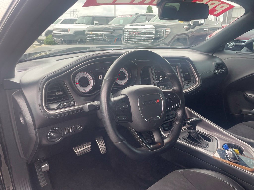 Used 2022 Dodge Challenger R/T Scat Pack RWD image 10
