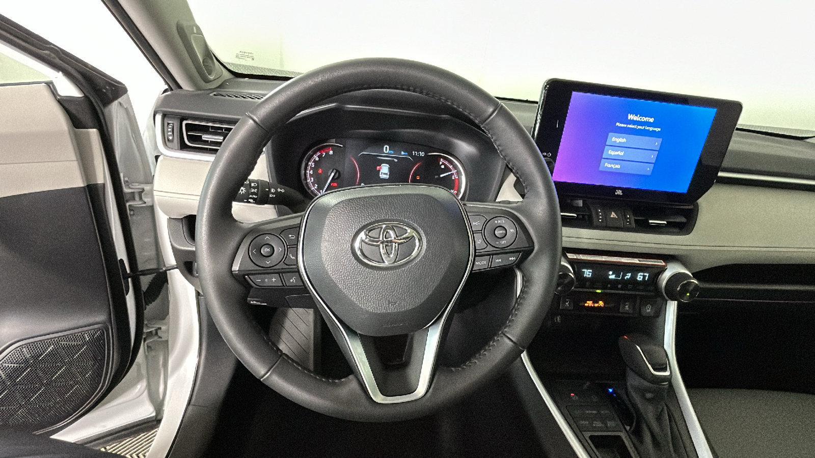 Used 2025 Toyota RAV4 XLE Premium w/ Weather Package AWD/4WD image 18