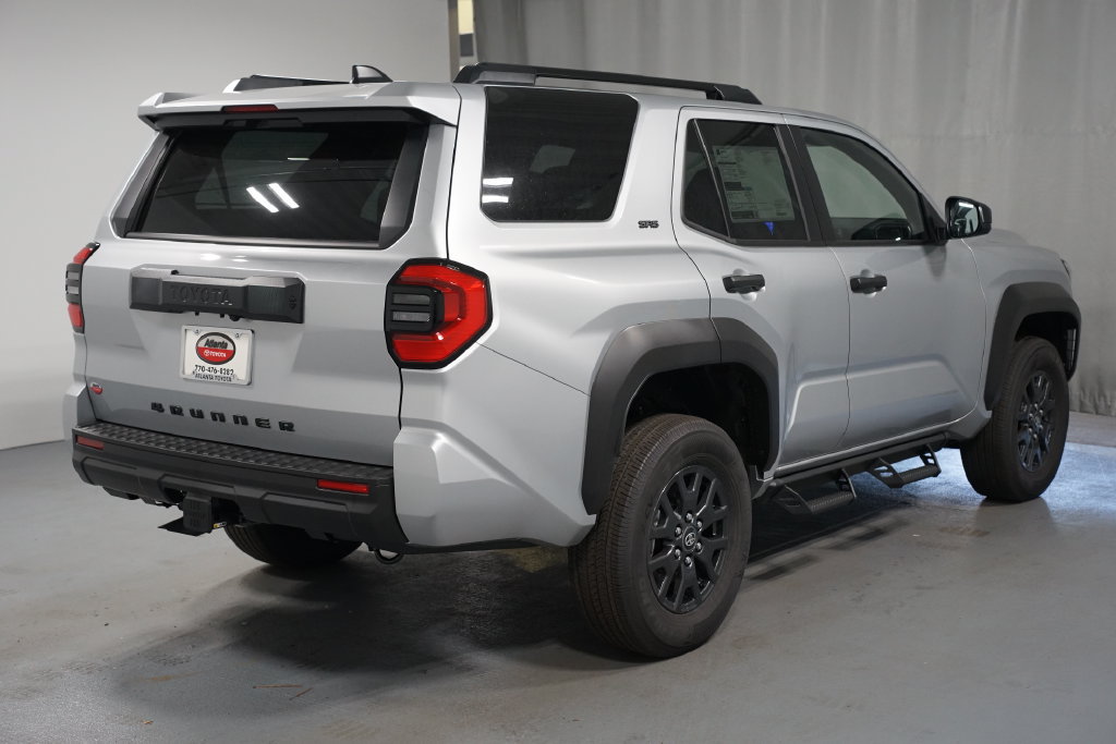 New 2026 Toyota 4Runner SR5 AWD/4WD image 8
