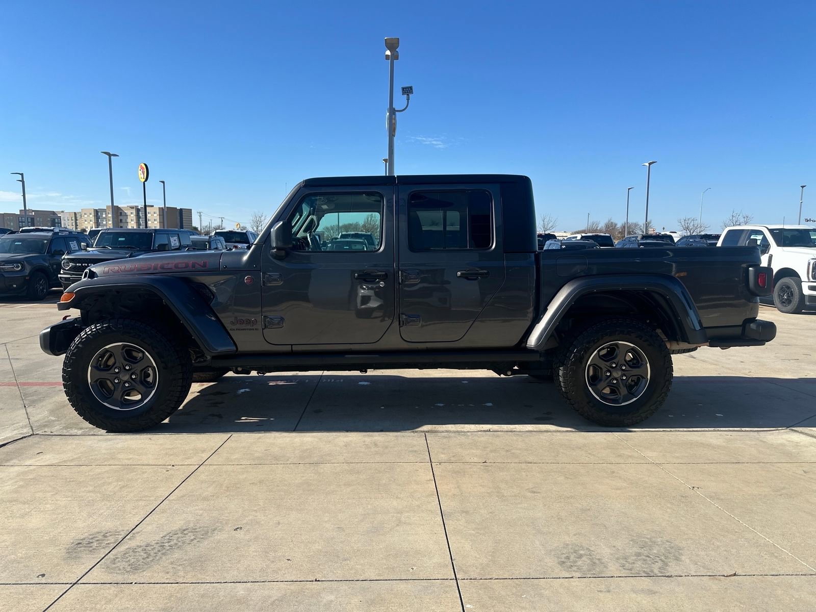 Used 2023 Jeep Gladiator Rubicon w/ Cold Weather Group image 2