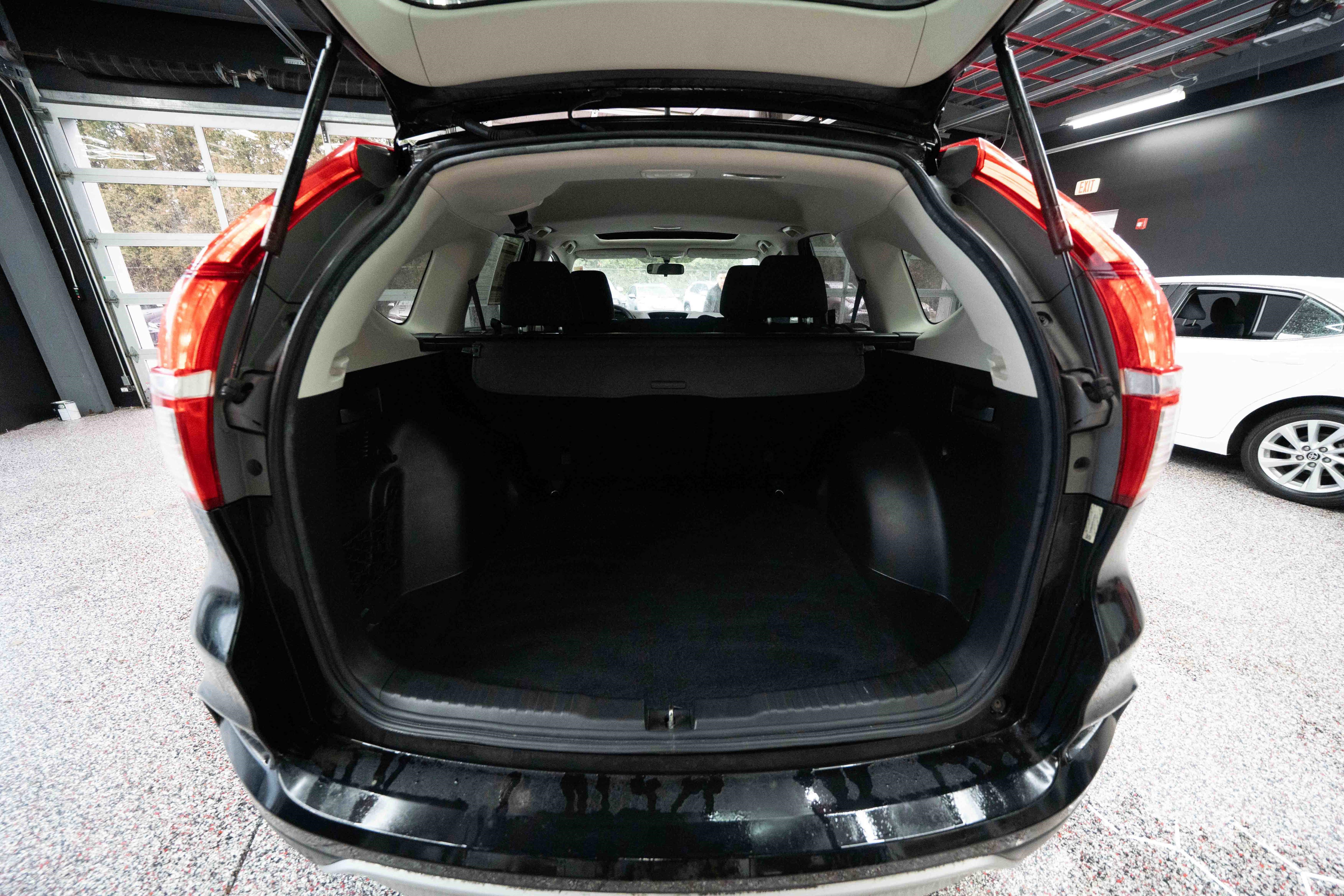 Used 2015 Honda CR-V EX image 28