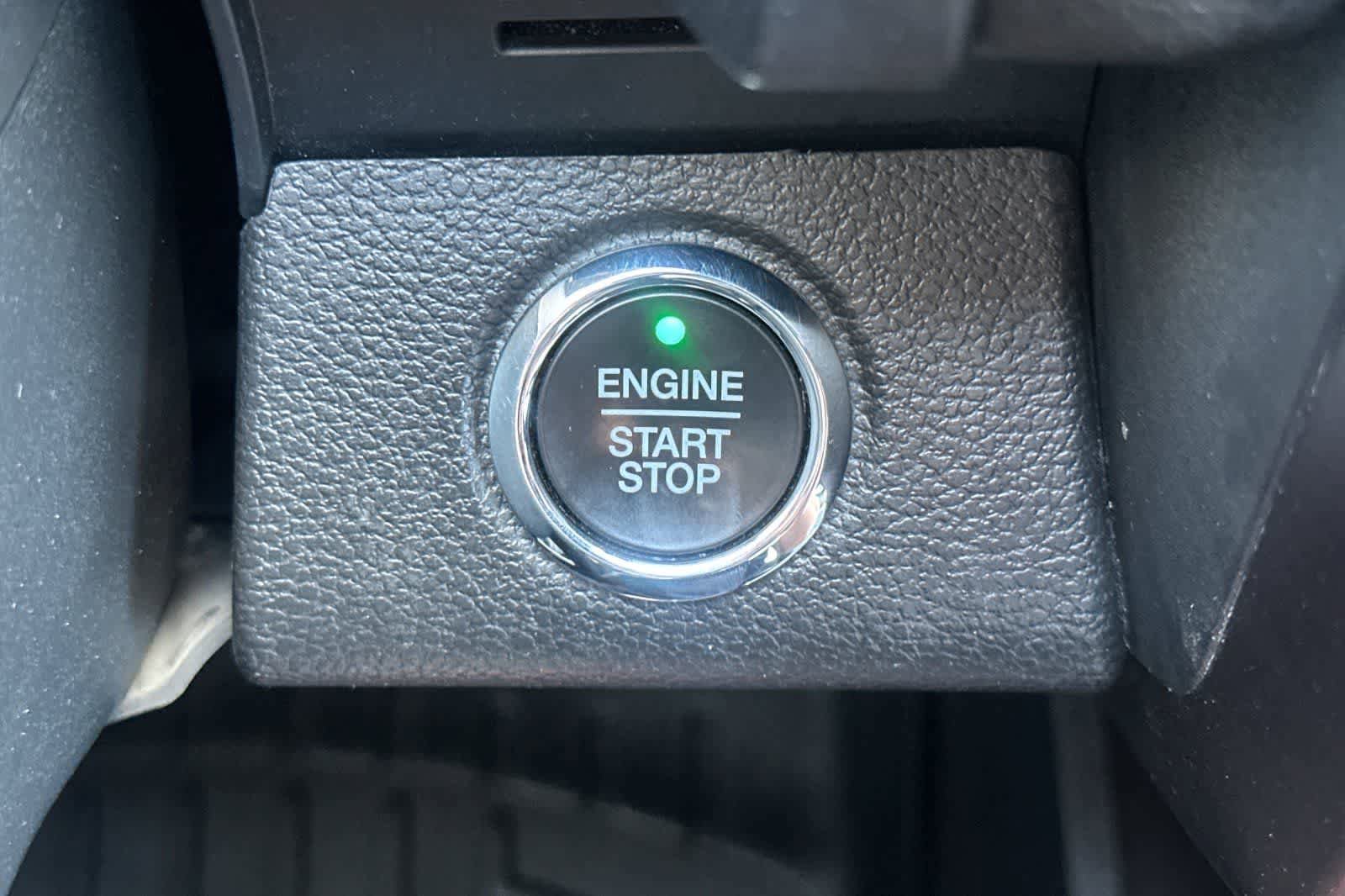 Used 2020 Ford Expedition Limited AWD/4WD image 26