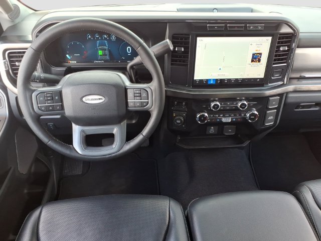 Used 2024 Ford F350 Lariat AWD/4WD image 22