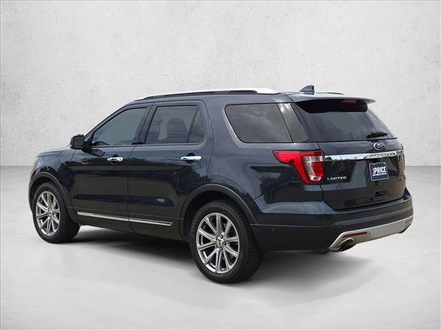 Used 2017 Ford Explorer Limited w/ Equipment Group 301A FWD image 8