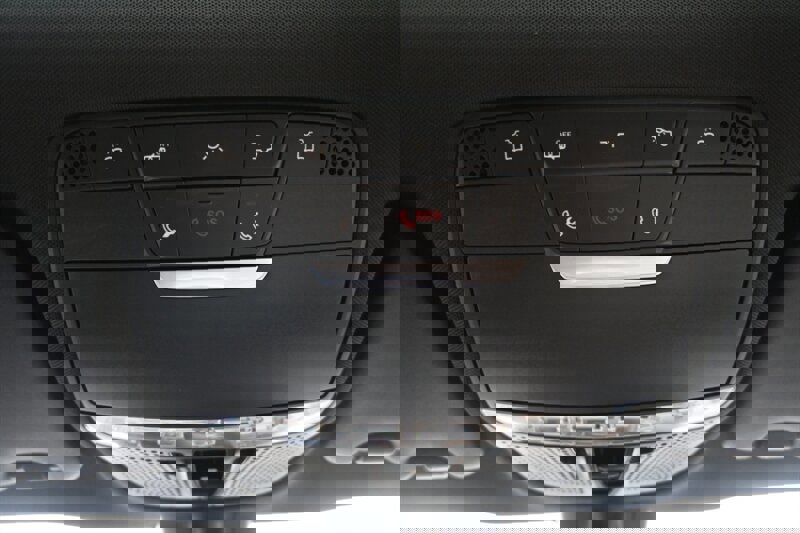 Used 2018 Mercedes-Benz GLC 300 4MATIC Coupe image 41