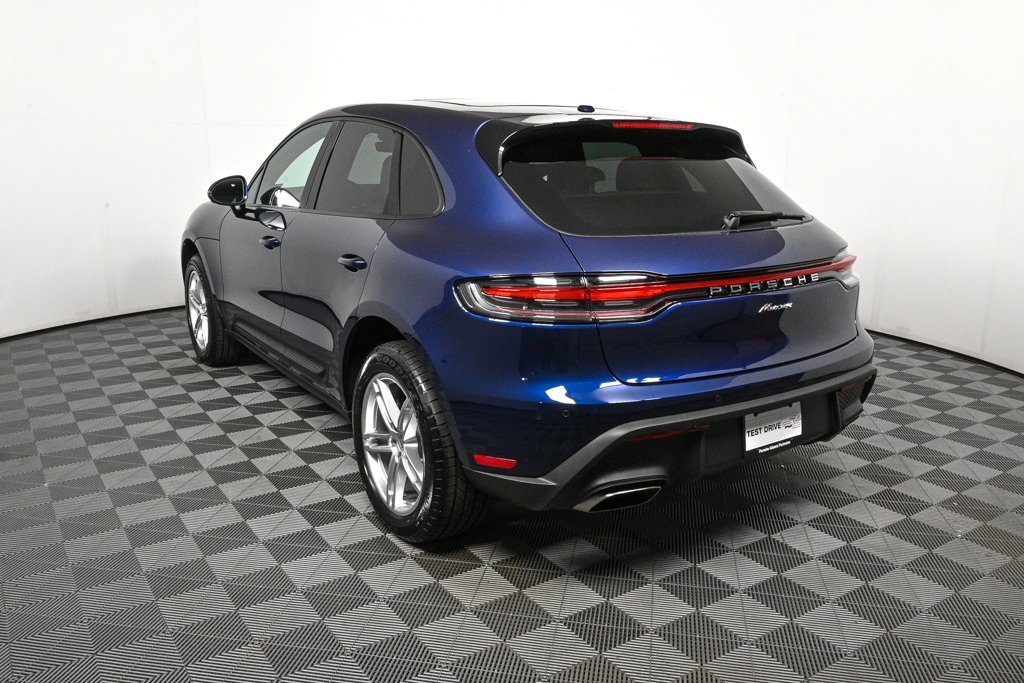 New 2026 Porsche Macan image 3