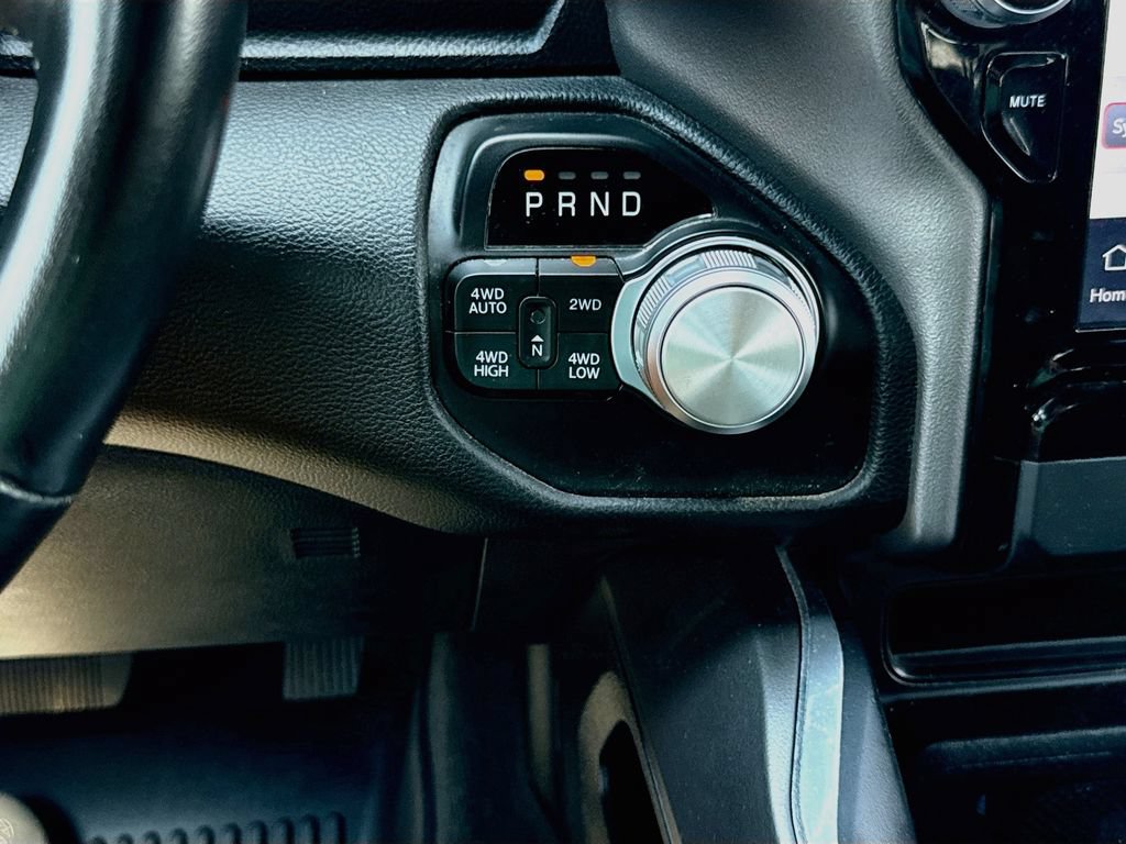 Used 2022 RAM 1500 Laramie AWD/4WD image 18