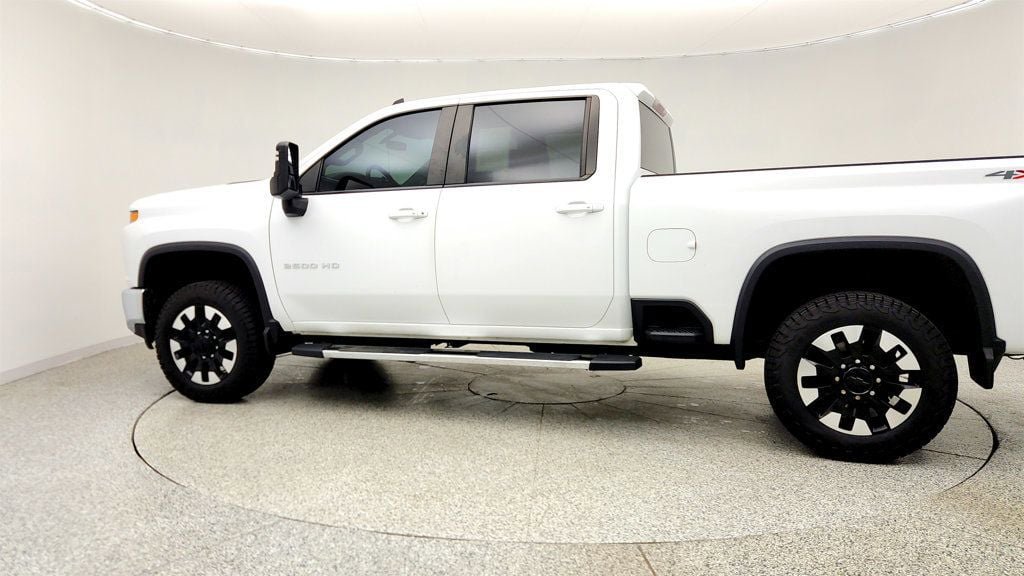 Used 2020 Chevrolet Silverado 2500 LT w/ Convenience Package AWD/4WD image 8