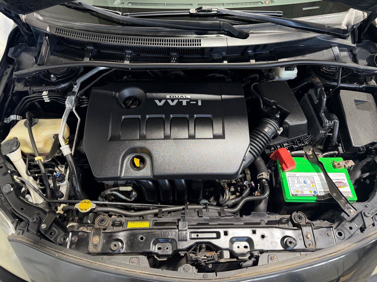 Used 2010 Toyota Corolla S FWD image 27