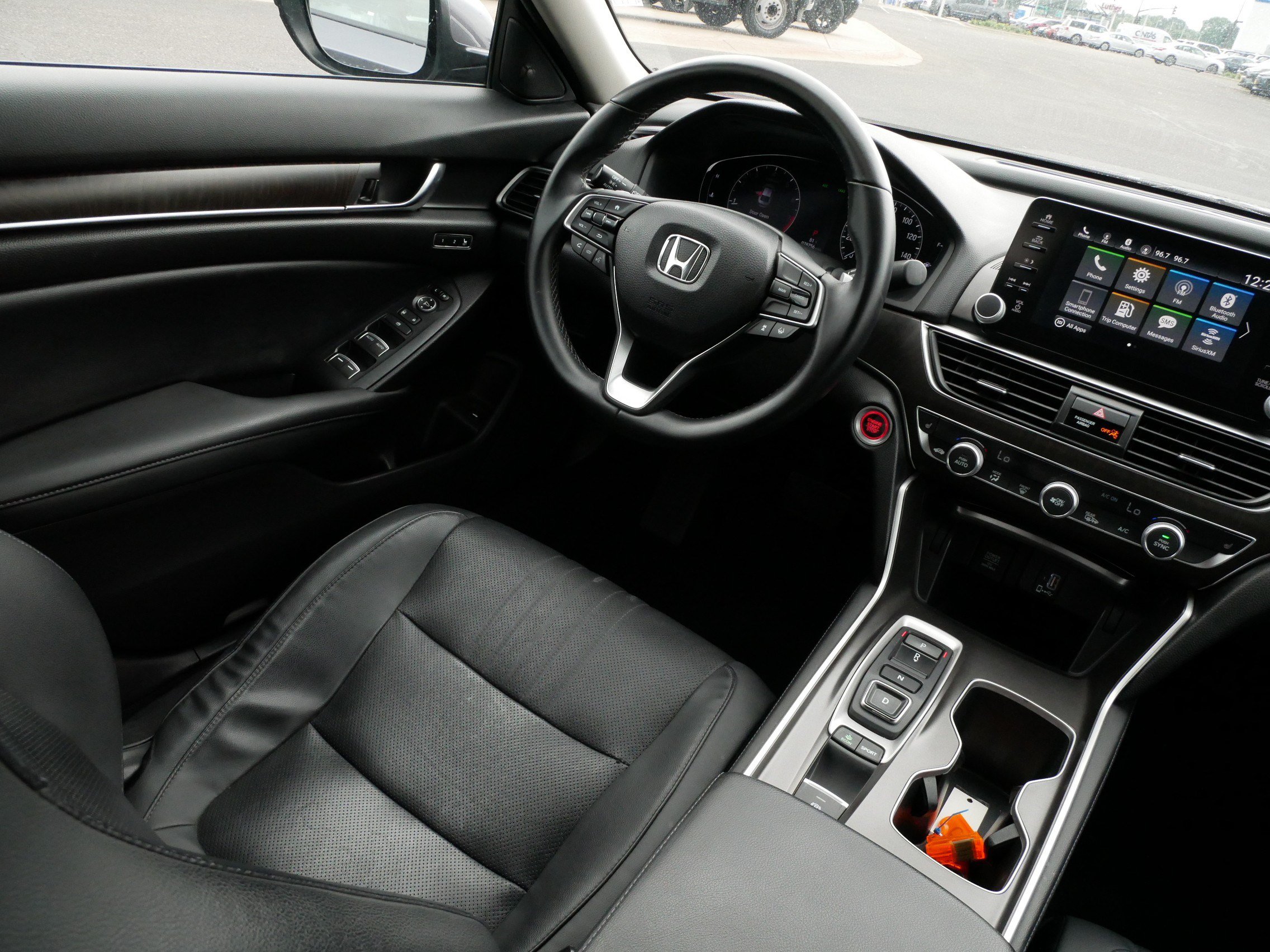 Used 2018 Honda Accord EX-L image 9