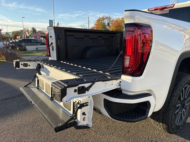 New 2026 GMC Sierra 1500 AT4 w/ Technology Package image 5