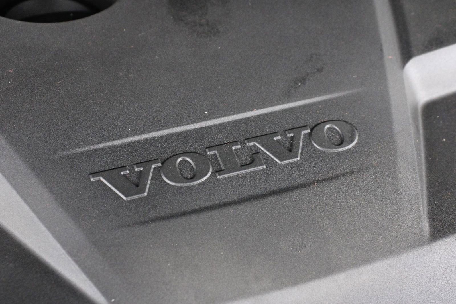 Certified 2023 Volvo XC90 T8 Plus w/ Protection Package Premier image 25