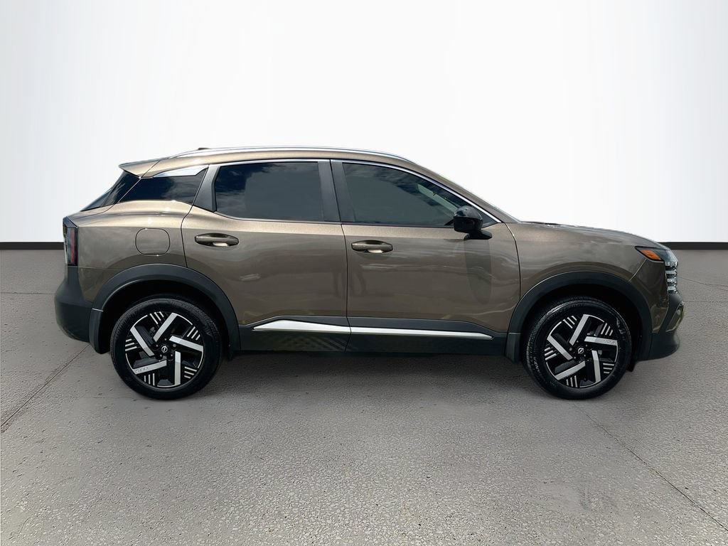 Used 2026 Nissan Kicks SV FWD image 8