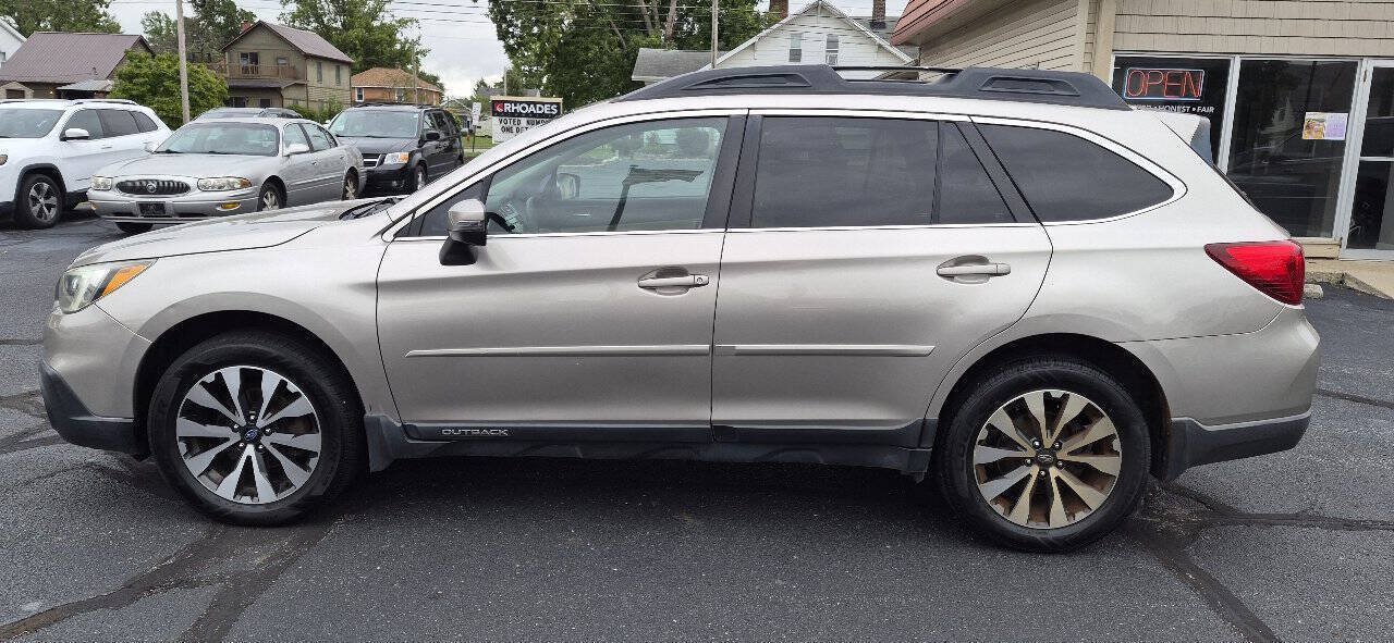 Used 2017 Subaru Outback 2.5i Limited AWD/4WD image 2