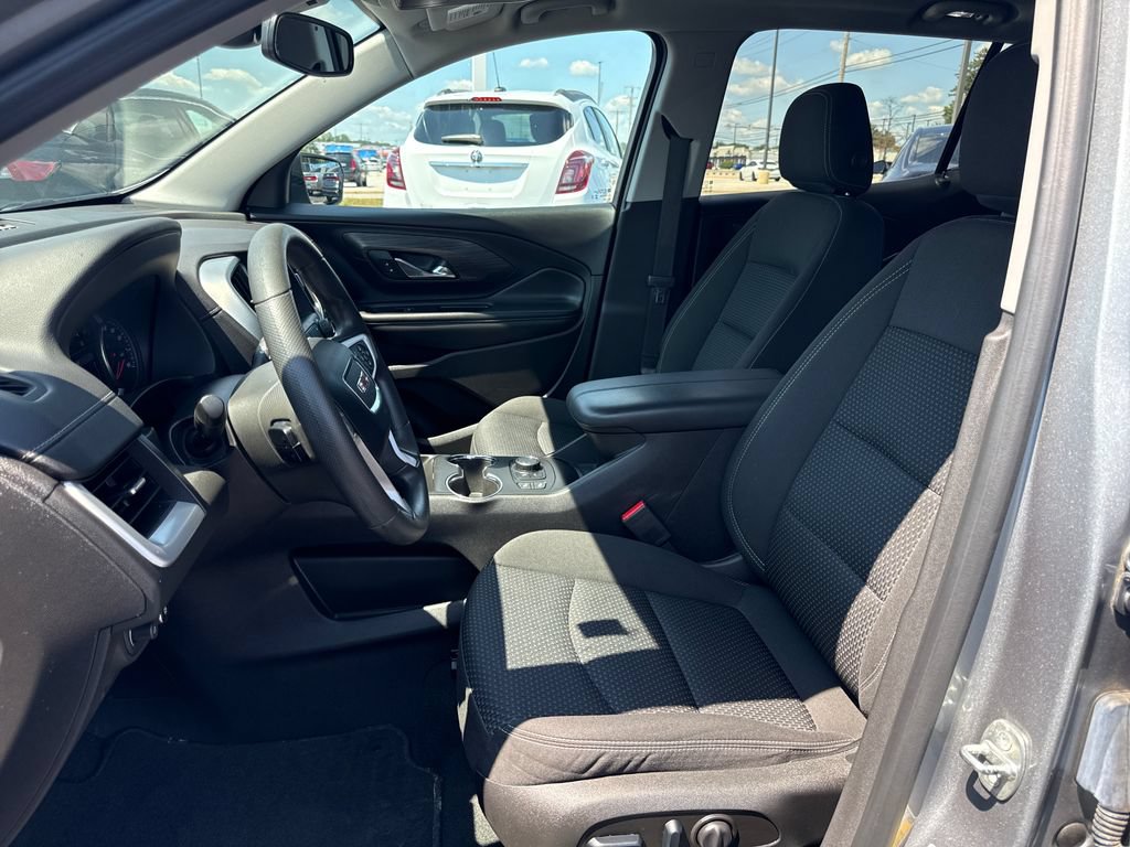 Certified 2023 GMC Terrain SLE w/ Driver Convenience Package FWD image 16