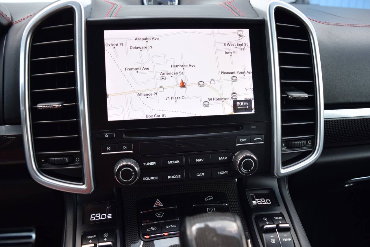 Used 2017 Porsche Cayenne GTS AWD/4WD image 32