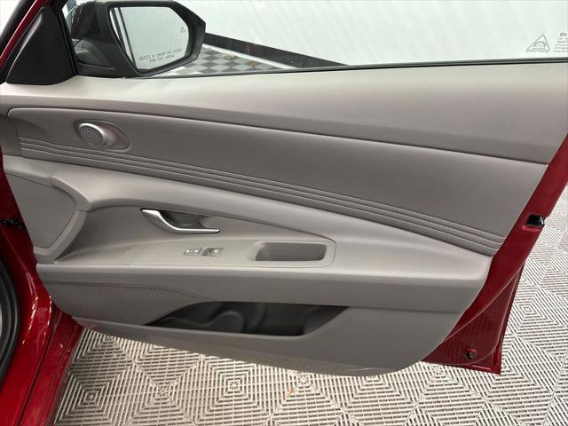 New 2026 Hyundai Elantra SEL Sport image 14