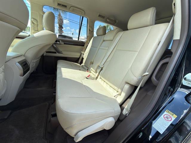 Used 2019 Lexus GX 460 Luxury AWD/4WD image 11