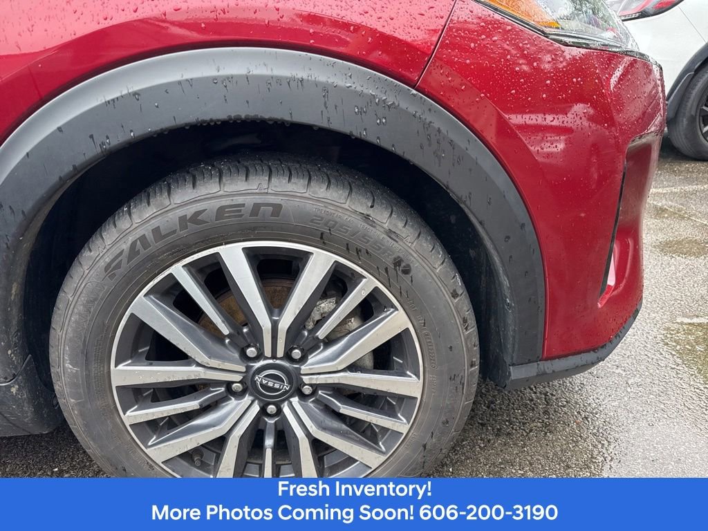 Used 2023 Nissan Kicks SR FWD image 4