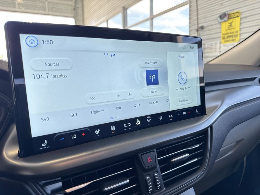 New 2026 Ford Escape SE image 28