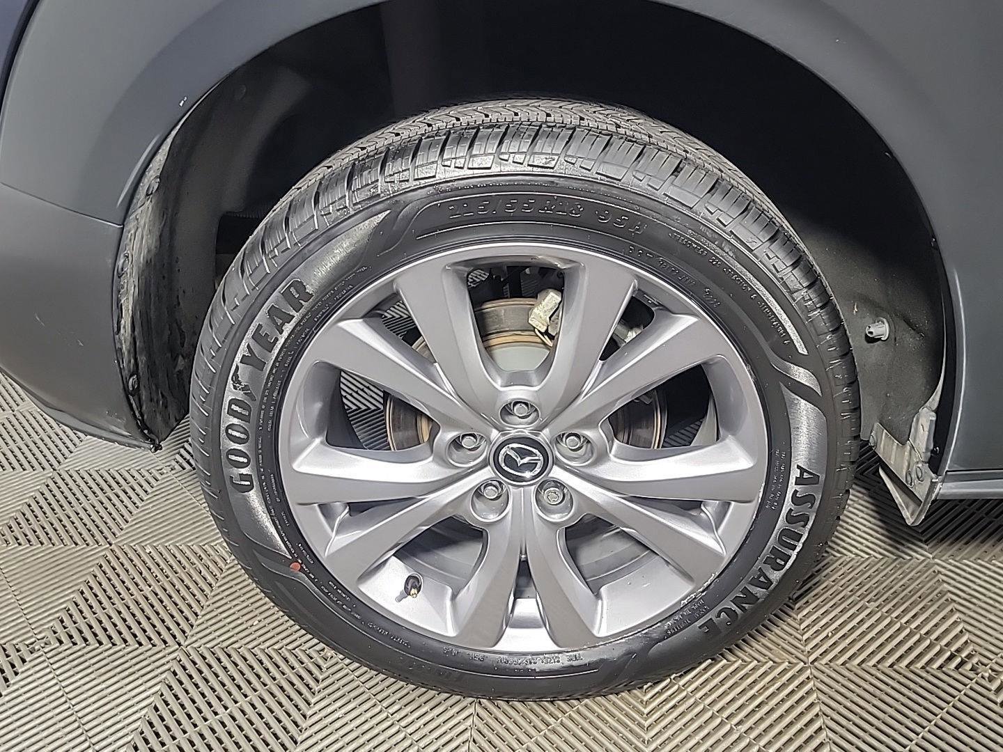 Used 2021 MAZDA CX-30 AWD 2.5 S w/ Premium Package image 3
