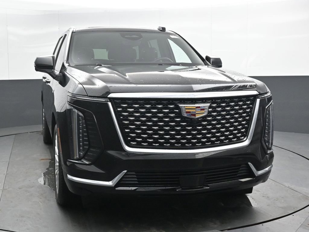 Used 2025 Cadillac Escalade Premium Luxury w/ Touring Package image 8
