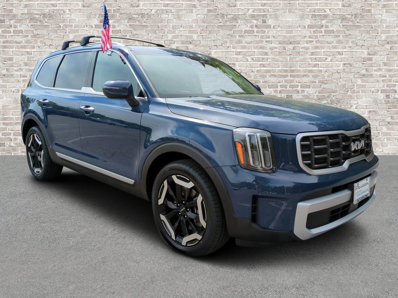 Used 2025 Kia Telluride S AWD/4WD image 1