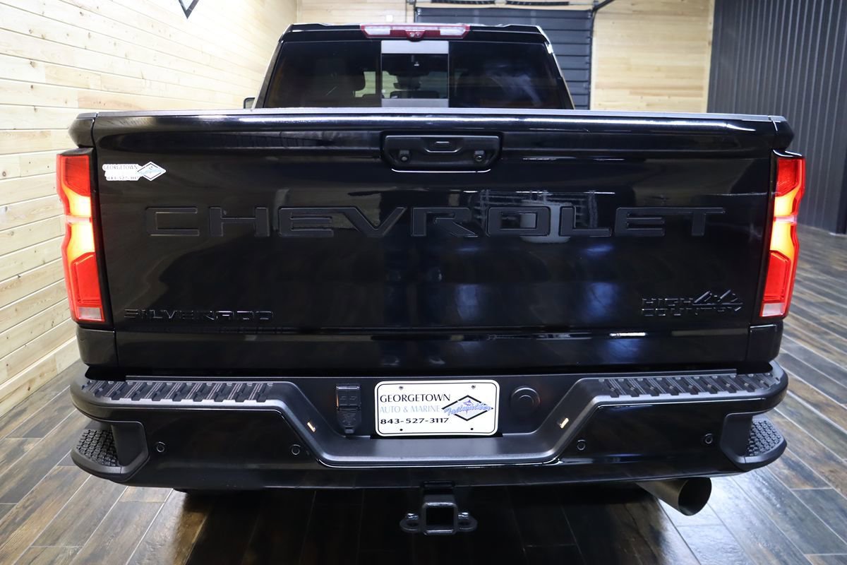 Used 2024 Chevrolet Silverado 2500 High Country w/ High Country Premium Package AWD/4WD image 4