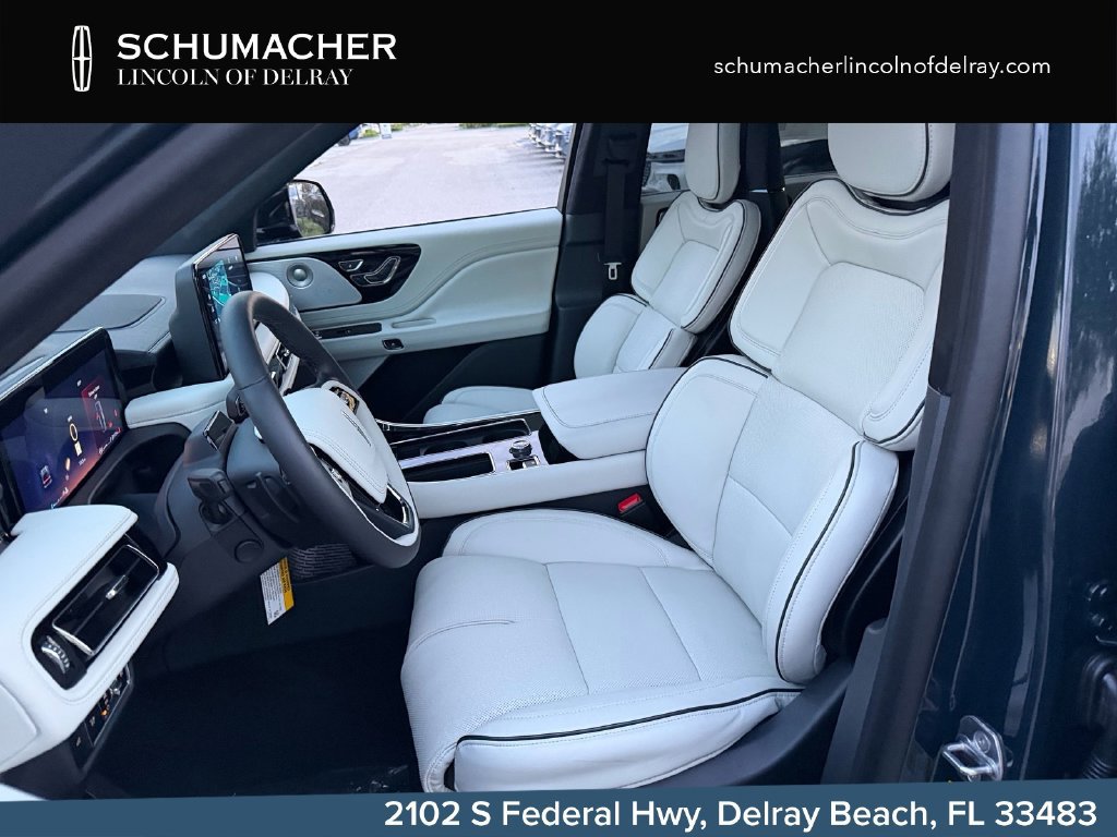 New 2026 Lincoln Aviator Black Label w/ Dynamic Handling Package AWD/4WD image 11