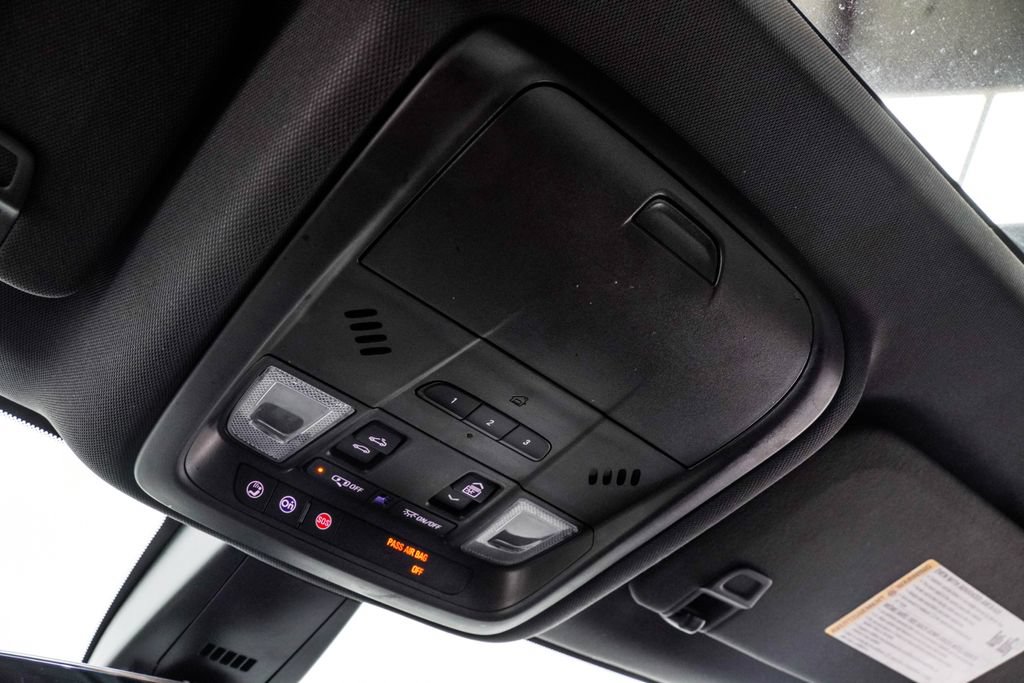 Used 2019 Chevrolet Blazer RS AWD/4WD image 41