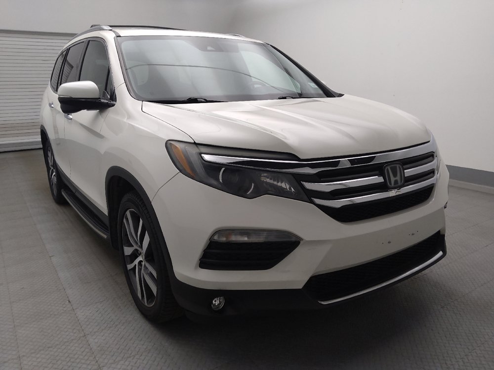 Used 2018 Honda Pilot Touring image 13
