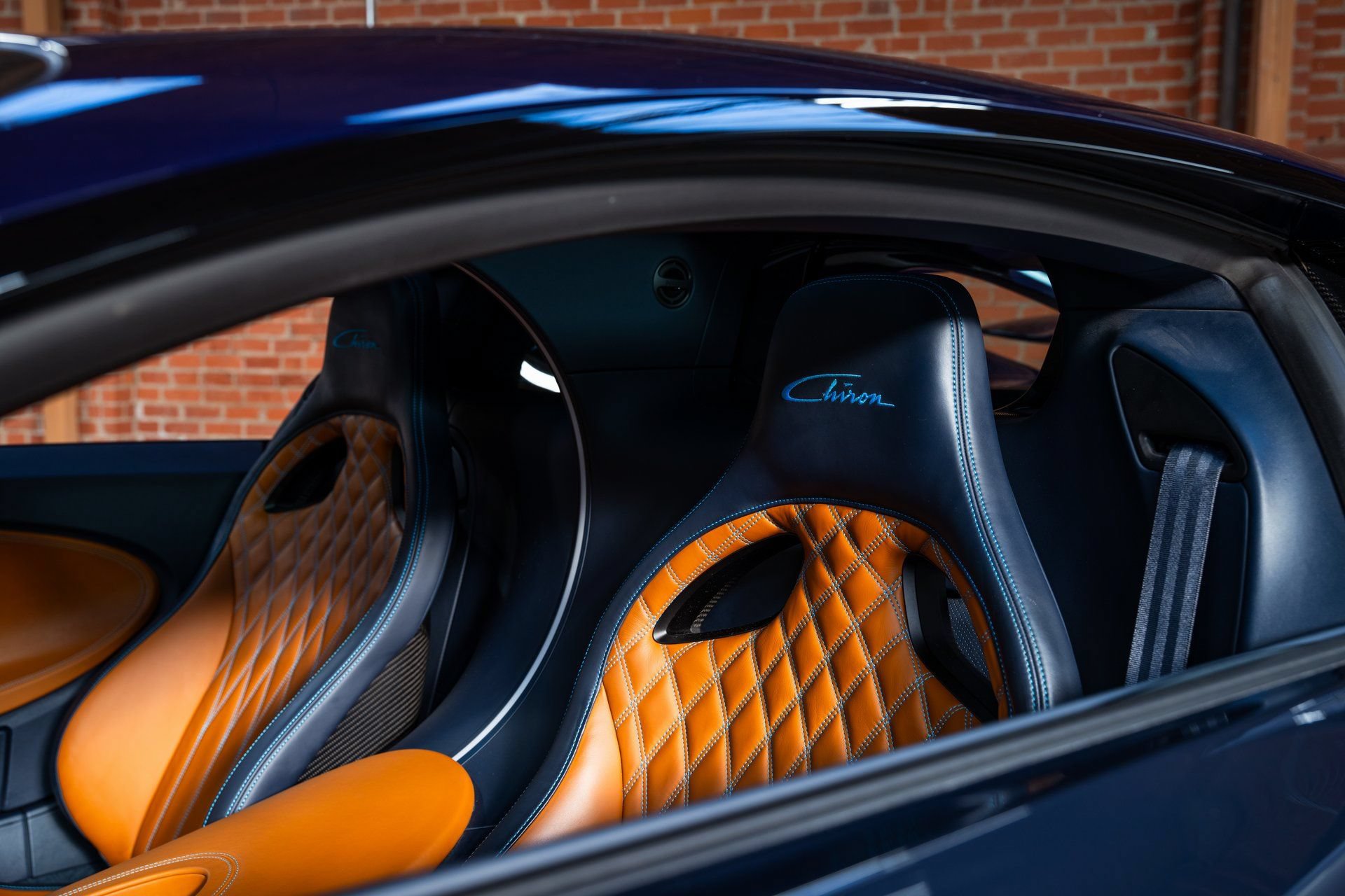 Used 2023 Bugatti Chiron AWD/4WD image 28