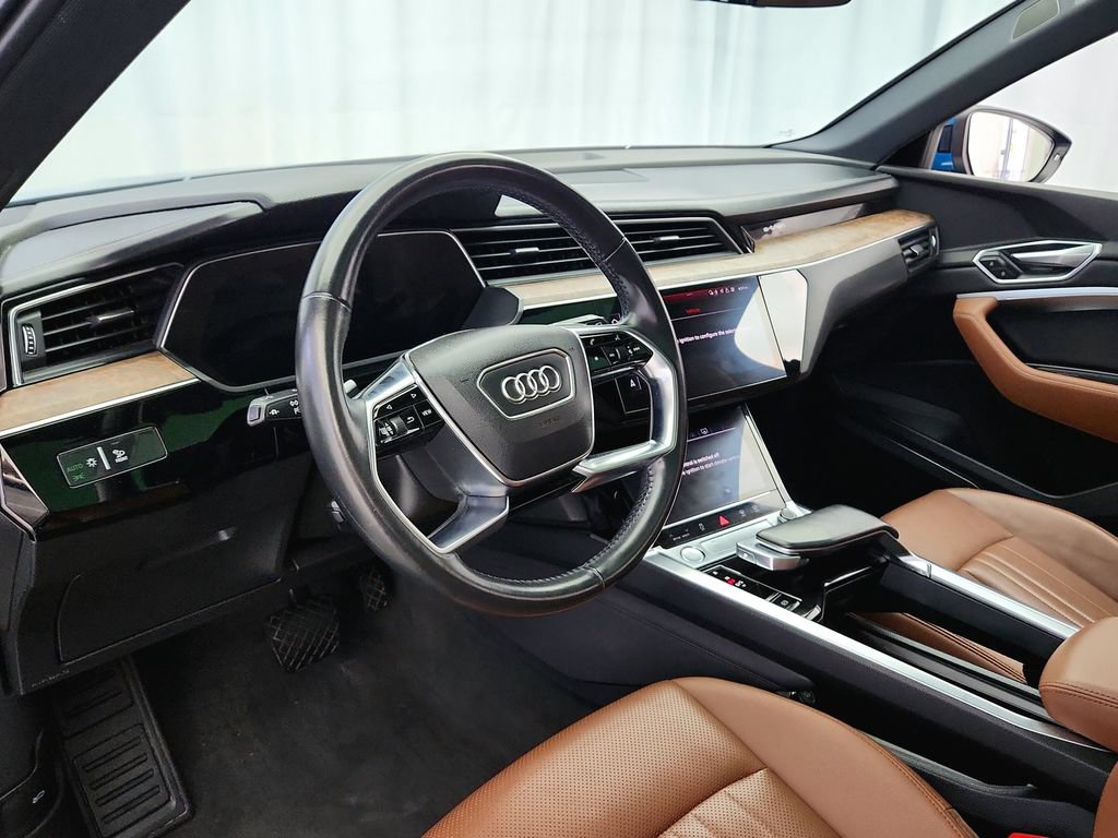 Used 2019 Audi e-tron Premium Plus AWD/4WD image 10
