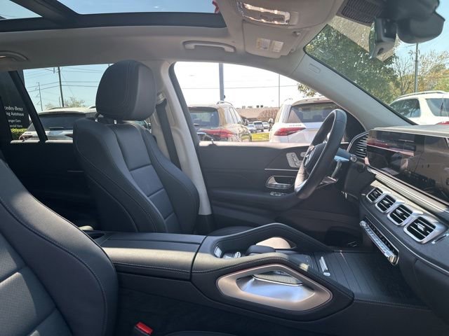 Certified 2026 Mercedes-Benz GLS 450 4MATIC image 35